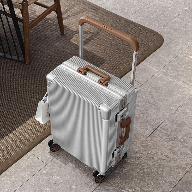 Nowa szeroka walizka na kółkac – Aluminum Frame Carry On Luggage recenzja i cena