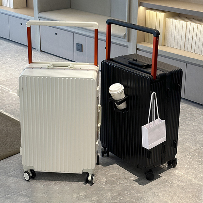 Nowa walizka na kółkach z szer – Aluminum Frame Carry On Luggage recenzja i cena